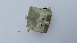 Volvo S60 Serbatoio di compensazione del liquido del freno 8646006