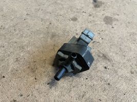 Audi TT Mk1 Solenoidinis vožtuvas 