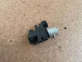 Opel Corsa C Solenoidinis vožtuvas 72190339