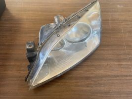 Ford Mondeo Mk III Lampa przednia 0301174201