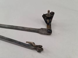 Volvo S40, V40 Front wiper linkage 