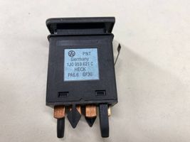 Volkswagen Bora Przycisk / Przełącznik ogrzewania szyby przedniej / czołowej 1J0959621C