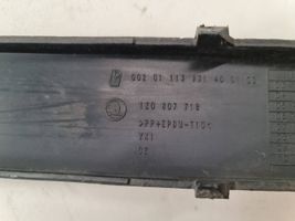 Skoda Octavia Mk2 (1Z) Modanatura separatore del paraurti anteriore 1Z0807718