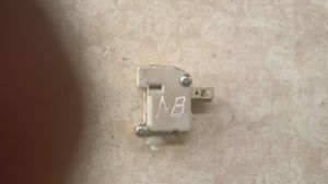 Volkswagen Golf IV Fuel tank cap lock motor 3B0959781B