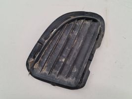 Fiat Grande Punto Etupuskurin alempi jäähdytinsäleikkö 735410805