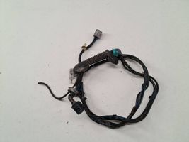 Opel Zafira B Faisceau de câbles hayon de coffre 13158674