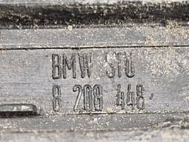 BMW 3 E46 Apdaila sparno (moldingas) 8208448