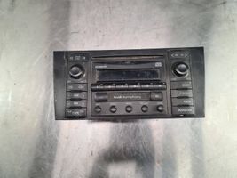 Audi A4 S4 B5 8D Panel / Radioodtwarzacz CD/DVD/GPS FA09612