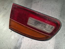 Volkswagen PASSAT B5 Takaluukun takavalot 22687009