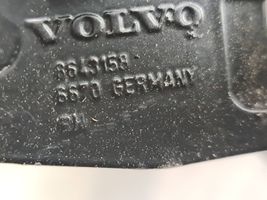 Volvo V70 Vyris (-iai) galinio dangčio 8643158