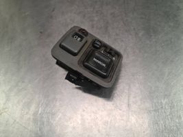 Honda HR-V Przycisk regulacji lusterek bocznych M19628