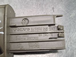 Volvo S60 Réglage de la hauteur de la ceinture de sécurité 8619894