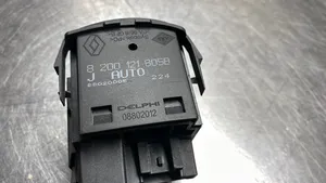 Renault Scenic II -  Grand scenic II Headlight level height control switch 82001218058