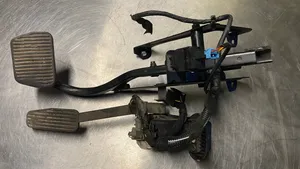 Volvo XC70 Pedal assembly 30683516