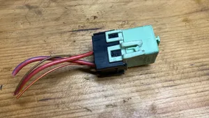 BMW 7 E65 E66 Other relay 61368373700