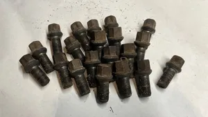 Audi A6 S6 C6 4F Nuts/bolts 