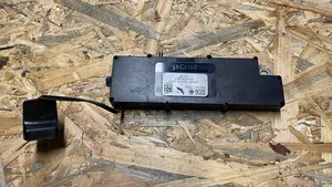 Jaguar S-Type Aerial antenna amplifier 2R8318C847AC