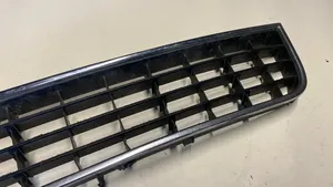 Audi A6 S6 C5 4B Grille de calandre avant 4B0807683L