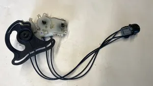 Ford Connect Sildītāja vadības kabeļi 2M5111504AA