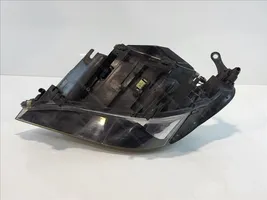 BMW 5 E60 E61 Lampy przednie / Komplet 63127165572