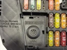 BMW 6 E63 E64 Fuse box set 61146906588