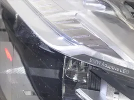BMW X5 F15 Lampa przednia 63117381137
