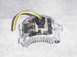 BMW 7 E38 Pečiuko ventiliatoriaus reostatas (reustatas) 64118391399