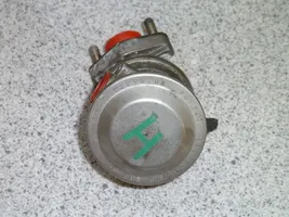 BMW 7 E38 Vacuum pump 11721704257