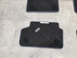 BMW 5 G30 G31 Tapis de sol avant 51477489623