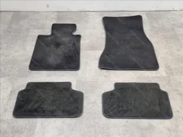 BMW 5 G30 G31 Tapis de sol avant 51477489623