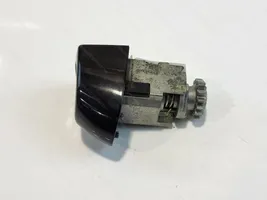 BMW 1 F20 F21 Etuoven lukko 51217310727