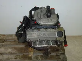 BMW 3 E36 Moteur 11001247607