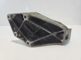 BMW 5 G30 G31 Supporto di montaggio del motore 22116861559