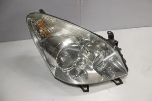 Toyota Corolla Verso AR10 Lampa przednia P7105R