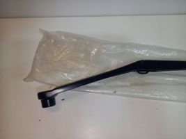 Hyundai Tucson TL Front wiper blade arm 98321N7000