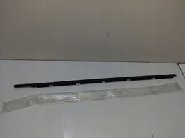 Hyundai Elantra VI Verkleidung Türfenster Türscheibe vorne 82220F2010