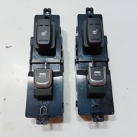 KIA Sorento Electric window control switch 