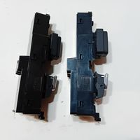 KIA Sorento Electric window control switch 