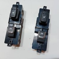 KIA Sorento Electric window control switch 