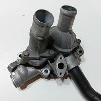 Honda CR-V Boîtier de thermostat / thermostat 