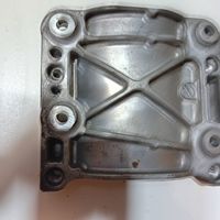 Honda Civic IX Support de compresseur de clim 