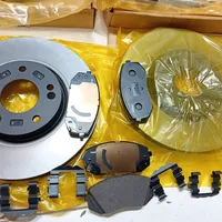 Hyundai i40 Set dischi freno e pinze 517123K160