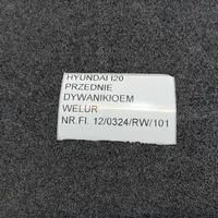 Hyundai i20 (GB IB) Zestaw dywaników samochodowych C8141-ADE00