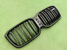 BMW X3 G01 Grille calandre supérieure de pare-chocs avant 10627111