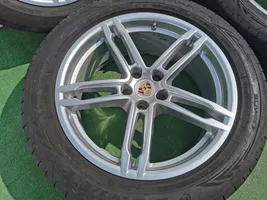 Porsche Macan R19 alloy rim 