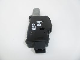 Infiniti Q50 Motore/attuatore 1724414