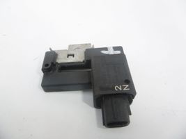 Nissan 370Z Bezpiecznik / Przekaźnika akumulatora 294G01MA0A