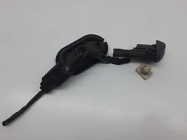 Volvo XC60 Windshield washer spray nozzle 