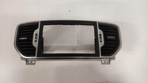 KIA Sportage Panneau de garniture console centrale 