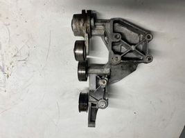 Hyundai Tucson LM Soporte del alternador 